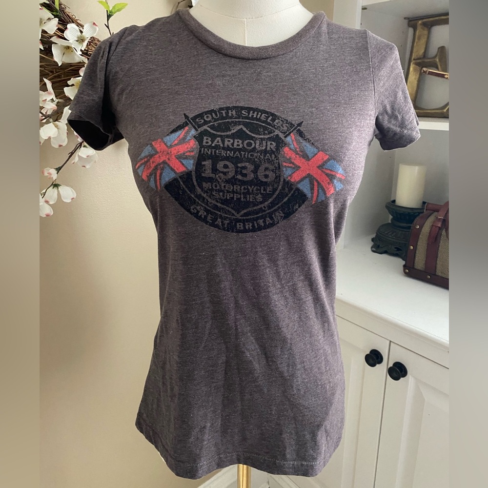 Barbour Women's Gray Graphic South Shields Tee